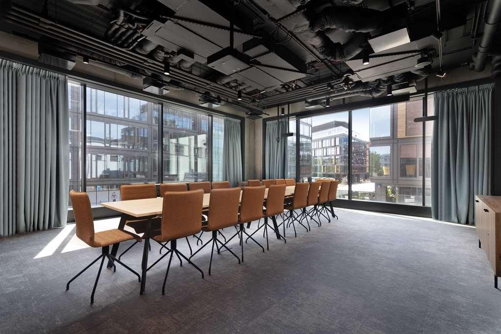 Hotel Barcelo Warsaw Powisle Udogodnienia zdjęcie