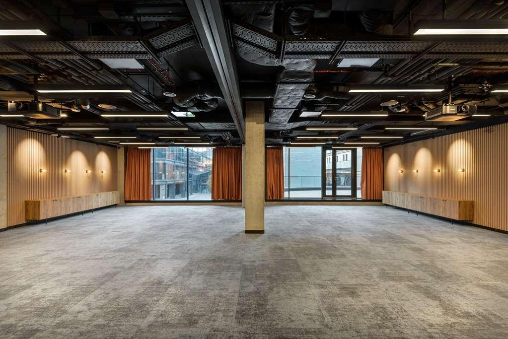 Hotel Barcelo Warsaw Powisle Udogodnienia zdjęcie